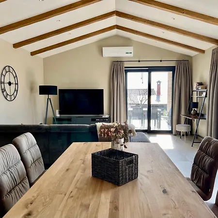 Vinova Loza Каштелир