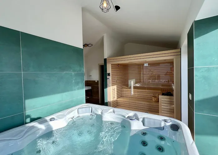 Vinova Loza * Kaštelir